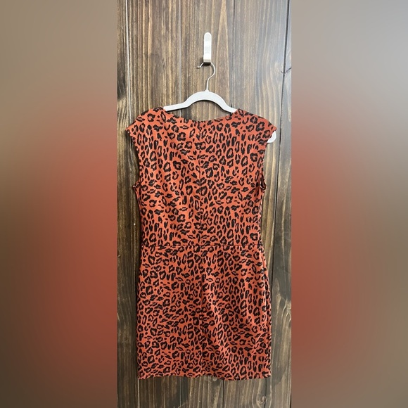 Leopard Print Cap Sleeve Dress-NWT-Size:Medium - Picture 8 of 12